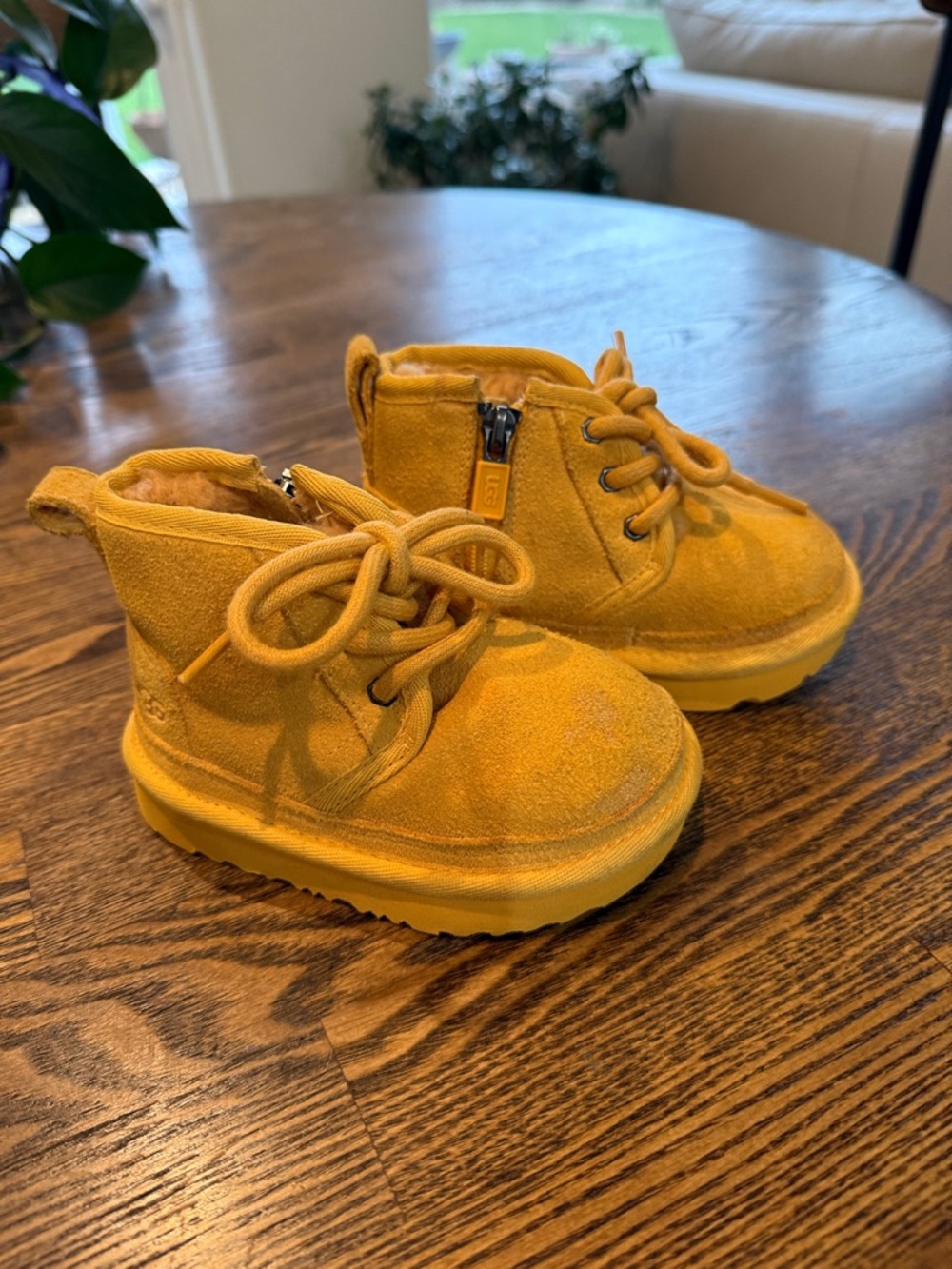 Kids UGG Suede Lace-Up M/Zip up Ankle Boots